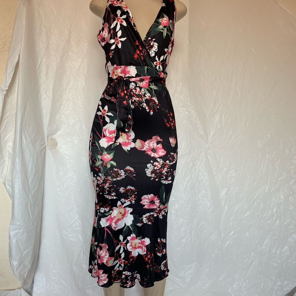 Women’s flared maxi dress